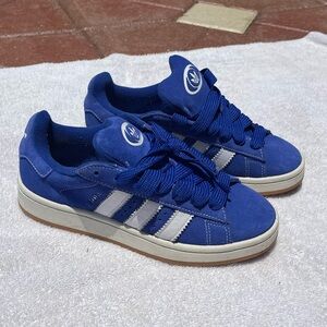 Campus 00S shoes in semi lucid blue size 6 in men